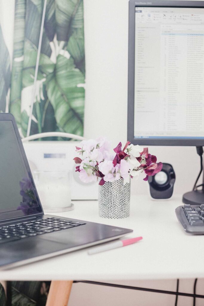 Clean Desk Area